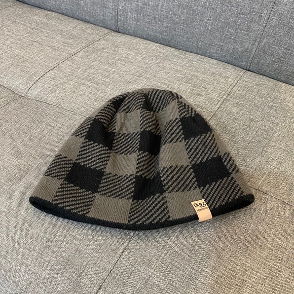 RipZone Toques Bundle - Picture 3 of 3